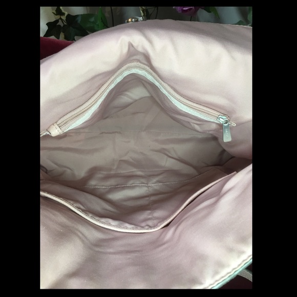 *Esprit* Med- large handbag in a blush pink. - Picture 10 of 11